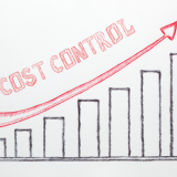 電話代行は「固定費の見直し」にも効果的？人件費をかけずに業務効率を上げる方法